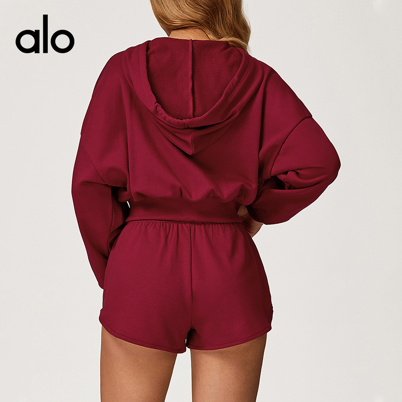 ALO YOGA💰118💎支持一件代发
aloyoga 秋冬连帽卫衣拉链防风保暖百搭休闲卫衣外套
【品牌】ALO 
【款号】EWY2044
【面料】棉/涤纶
【颜色】高级黑，樱桃红，燕麦杏，午夜蓝，咖啡色
【尺码】S，M，L，XL
 专柜同款品质，厂家直销，货源充足，售后保障