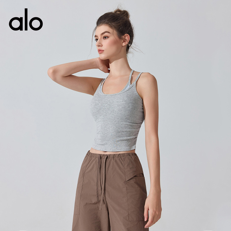 ALO YOGA💰78💎支持一件代发
aloyoga 裸感运动美背背心内搭性普拉提感瑜伽内衣上衣
【品牌】ALO 
【款号】YB441
【面料】粘纤/氨纶
【颜色】宝蓝色，摩卡色，麻灰色，淡粉色，酒红色
【尺码】S，M，L，XL
 专柜同款品质，厂家直销，货源充足，售后保障