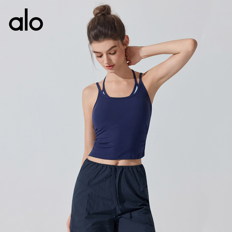 ALO YOGA💰78💎支持一件代发
aloyoga 裸感运动美背背心内搭性普拉提感瑜伽内衣上衣
【品牌】ALO 
【款号】YB441
【面料】粘纤/氨纶
【颜色】宝蓝色，摩卡色，麻灰色，淡粉色，酒红色
【尺码】S，M，L，XL
 专柜同款品质，厂家直销，货源充足，售后保障