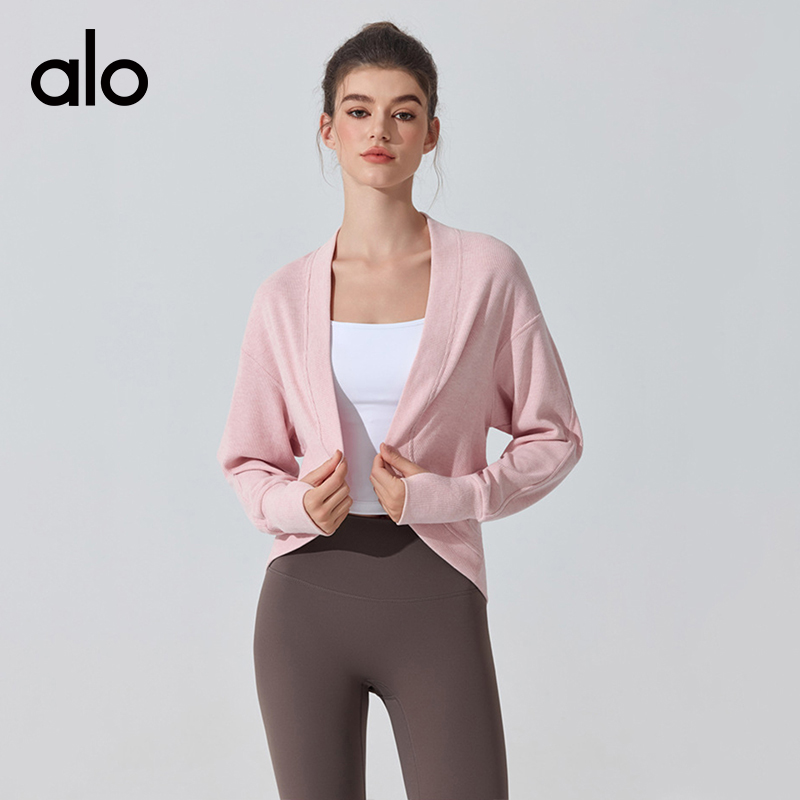 ALO YOGA💰88💎支持一件代发
aloyoga 雪花绒长袖罩衫宽松开衫外套健身慵懒休闲瑜伽服
【品牌】ALO 
【款号】YC429
【面料】聚酯纤维/氨纶/锦纶/纤维
【颜色】少女粉，天际灰，活力黄，黑色，卡其色，奶油杏
【尺码】S，M，L
 专柜同款品质，厂家直销，货源充足，售后保障