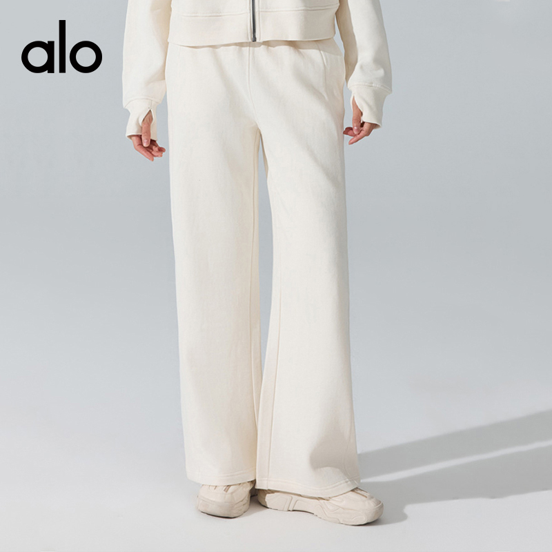 ALO YOGA💰103💎支持一件代发
aloyoga 加绒长裤瑜伽裤宽松高腰直筒休闲运动阔腿裤
【品牌】ALO 
【款号】YK447
【面料】棉/聚酯纤维
【颜色】白麻灰，奶油杏，海军蓝，冷萃棕，烟熏粉
【尺码】S，M，L，XL
 专柜同款品质，厂家直销，货源充足，售后保障