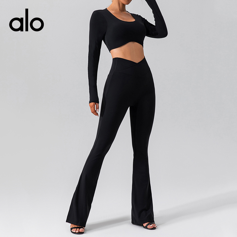 ALO YOGA💰98💎支持一件代发
aloyoga 裸感弹力运动瑜伽喇叭裤显瘦高腰蜜桃提臀长裤
【品牌】ALO 
【款号】KW251
【面料】锦纶/氨纶
【颜色】藏蓝色，军绿色，棕色，卡其色，黑色
【尺码】S/4，M/6，L/8，XL/10
 专柜同款品质，厂家直销，货源充足，售后保障