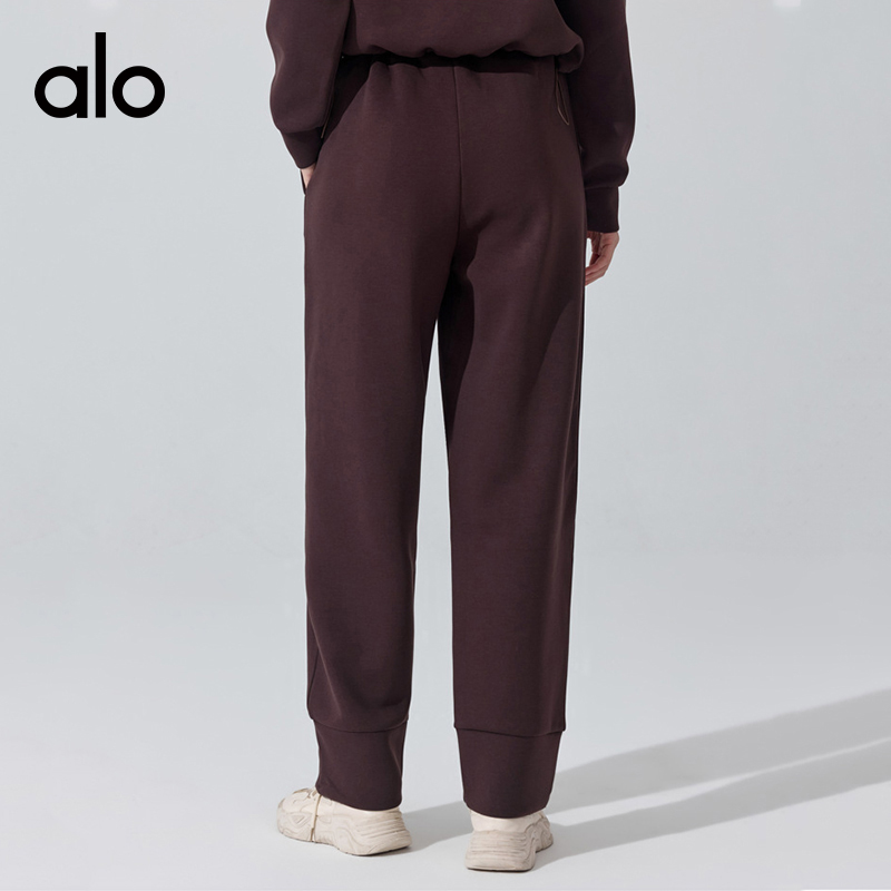 ALO YOGA 💰98💎支持一件代发
aloyoga 秋冬直筒宽松阔腿运动健身卫裤显瘦瑜伽长裤
【品牌】AlO
【款号】YK412
【面料】聚酯纤维/棉/氨纶
【颜色】灰紫色，米杏色，咖啡色，深藏青
【尺码】S，M，L，XL
 专柜同款品质，厂家直销，货源充足，售后保障