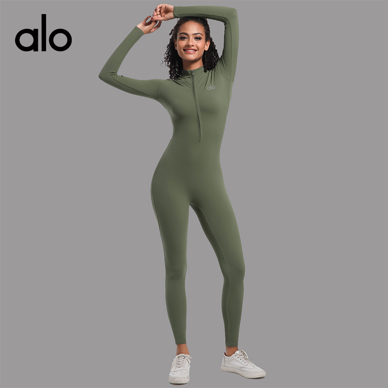 ALO YOGA 💰98💎支持一件代发
aloyoga 裸感长袖半拉链瑜伽连体服健身运动紧身连体衣
【品牌】AlO
【款号】LTY6685
【面料】锦纶氨纶
【颜色】浅杏色，墨蓝色，可可色，白灰色，军绿色，黑色，板栗色，深灰色，枣红色，雾霾蓝
【尺码】S，M，L，XL
 专柜同款品质，厂家直销，货源充足，售后保障