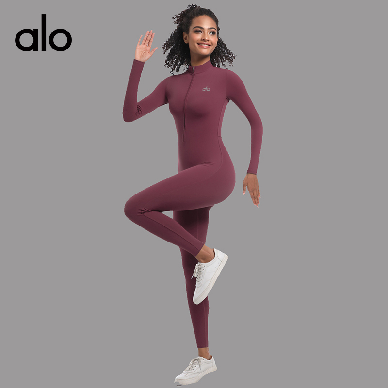 ALO YOGA 💰98💎支持一件代发
aloyoga 裸感长袖半拉链瑜伽连体服健身运动紧身连体衣
【品牌】AlO
【款号】LTY6685
【面料】锦纶氨纶
【颜色】浅杏色，墨蓝色，可可色，白灰色，军绿色，黑色，板栗色，深灰色，枣红色，雾霾蓝
【尺码】S，M，L，XL
 专柜同款品质，厂家直销，货源充足，售后保障