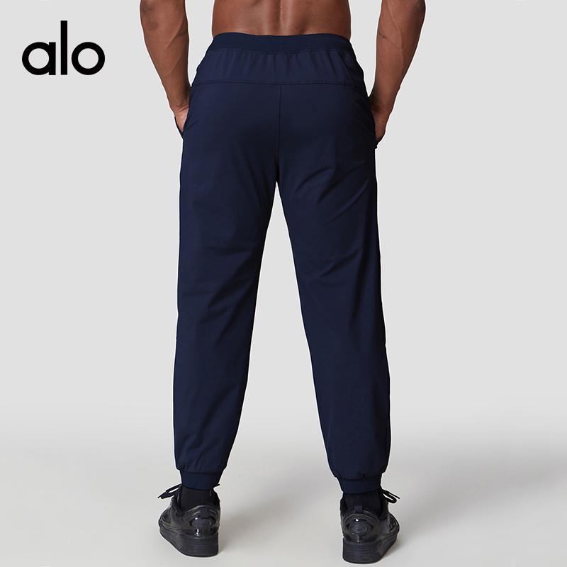 ALO YOGA 💰126💎支持一件代发
aloyoga 男士运动跑步休闲长裤户外徒步透气健身长裤
【品牌】AlO
【款号】ECK1123
【面料】涤纶/复合纤维
【颜色】高级黑，奶绿色，复古蓝，星空灰
【尺码】S，M，L，XL，2XL
 专柜同款品质，厂家直销，货源充足，售后保障