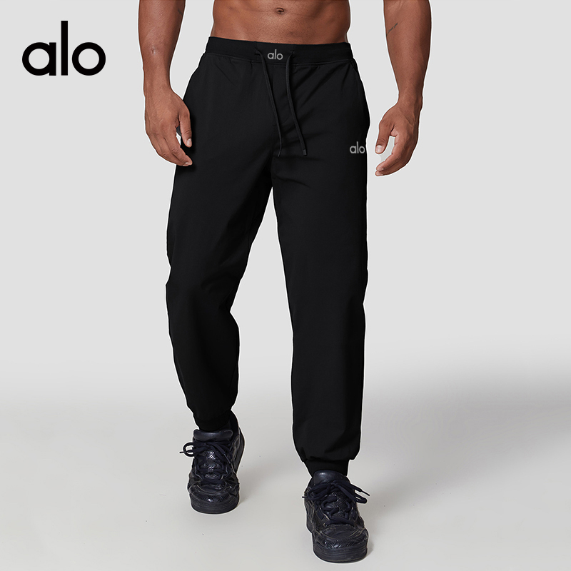 ALO YOGA 💰126💎支持一件代发
aloyoga 男士运动跑步休闲长裤户外徒步透气健身长裤
【品牌】AlO
【款号】ECK1123
【面料】涤纶/复合纤维
【颜色】高级黑，奶绿色，复古蓝，星空灰
【尺码】S，M，L，XL，2XL
 专柜同款品质，厂家直销，货源充足，售后保障