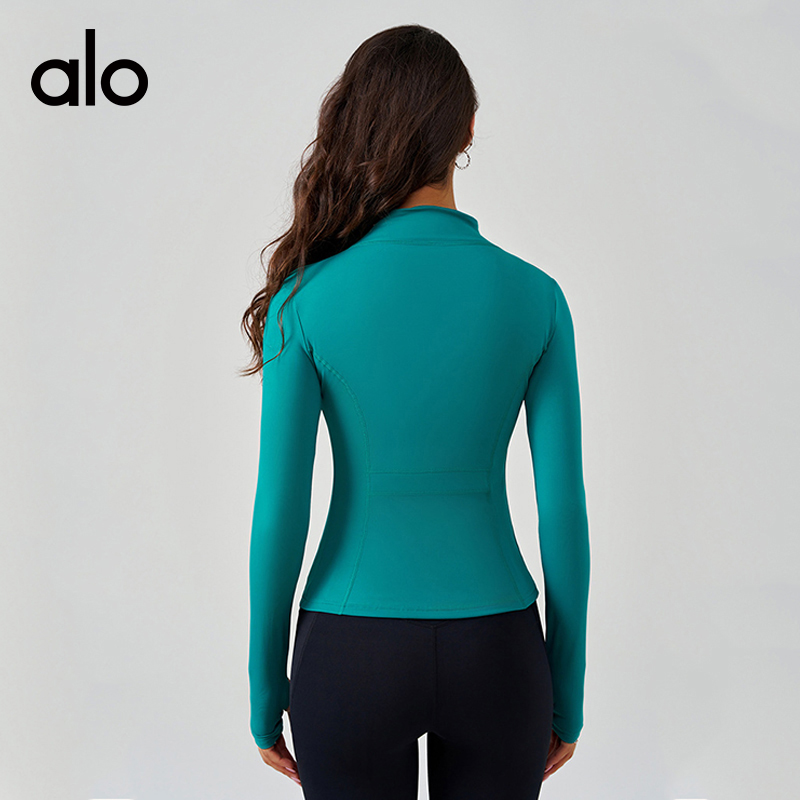 ALO YOGA💰93💎支持一件代发
aloyoga 裸感速干运动外套立领修身显瘦健身瑜伽服
【品牌】ALO 
【款号】WT80053
【面料】尼龙/氨纶
【颜色】黄绿色，夏威夷绿，黑色，野莓色
【尺码】S，M，L，XL
 专柜同款品质，厂家直销，货源充足，售后保障