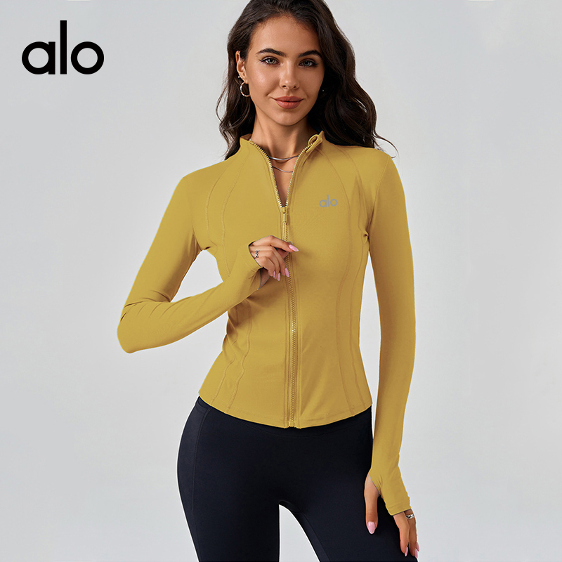 ALO YOGA💰93💎支持一件代发
aloyoga 裸感速干运动外套立领修身显瘦健身瑜伽服
【品牌】ALO 
【款号】WT80053
【面料】尼龙/氨纶
【颜色】黄绿色，夏威夷绿，黑色，野莓色
【尺码】S，M，L，XL
 专柜同款品质，厂家直销，货源充足，售后保障