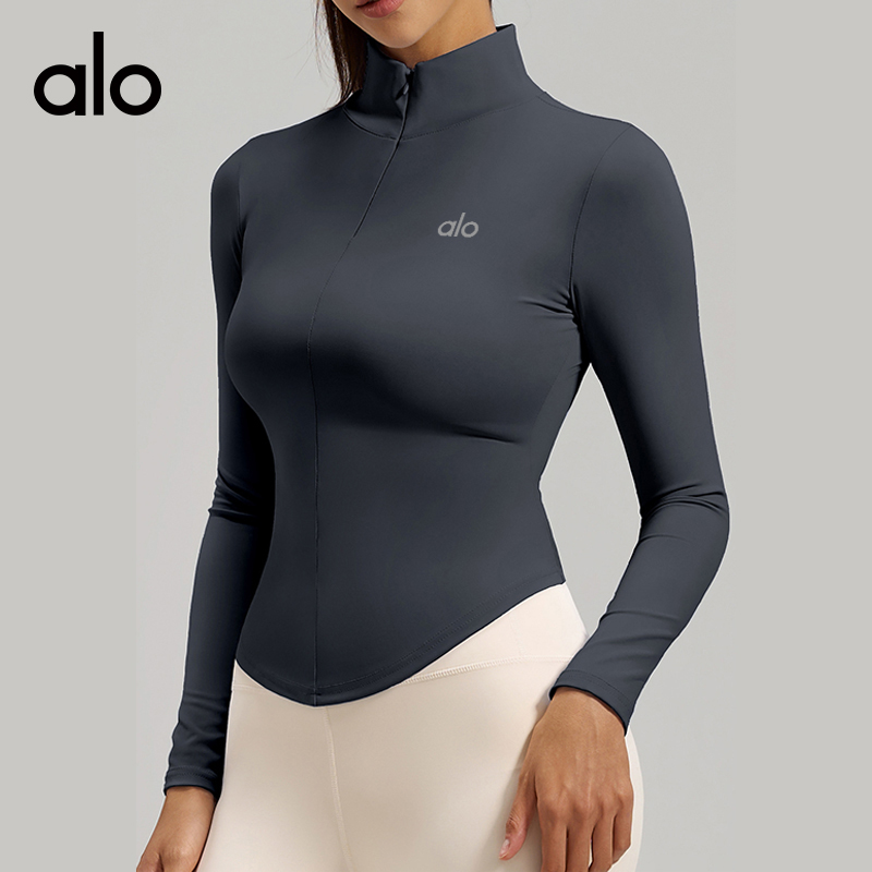 ALO YOGA💰78💎支持一件代发
aloyoga 立领半拉链瑜伽服裸感紧身透气运动健身上衣
【品牌】ALO 
【款号】JYMC051
【面料】聚酯纤维/氨纶
【颜色】浅霜蓝，白色，枪灰色
【尺码】S，M，L，XL，XXL
 专柜同款品质，厂家直销，货源充足，售后保障