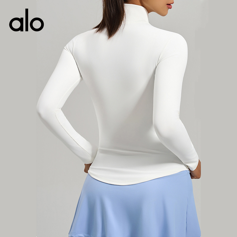 ALO YOGA💰78💎支持一件代发
aloyoga 立领半拉链瑜伽服裸感紧身透气运动健身上衣
【品牌】ALO 
【款号】JYMC051
【面料】聚酯纤维/氨纶
【颜色】浅霜蓝，白色，枪灰色
【尺码】S，M，L，XL，XXL
 专柜同款品质，厂家直销，货源充足，售后保障