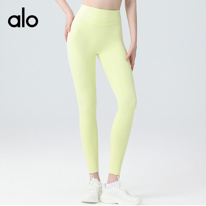 ALO YOGA 💰83💎支持一件代发
aloyoga 蜜桃提臀高腰瑜伽裤弹力运动速干跑步健身长裤
【品牌】AlO
【款号】CK2153
【面料】锦纶/氨纶
【颜色】鹅黄色，亚麻色，浪漫紫，徽章蓝，黑色
【尺码】S，M，L，XL
 专柜同款品质，厂家直销，货源充足，售后保障
