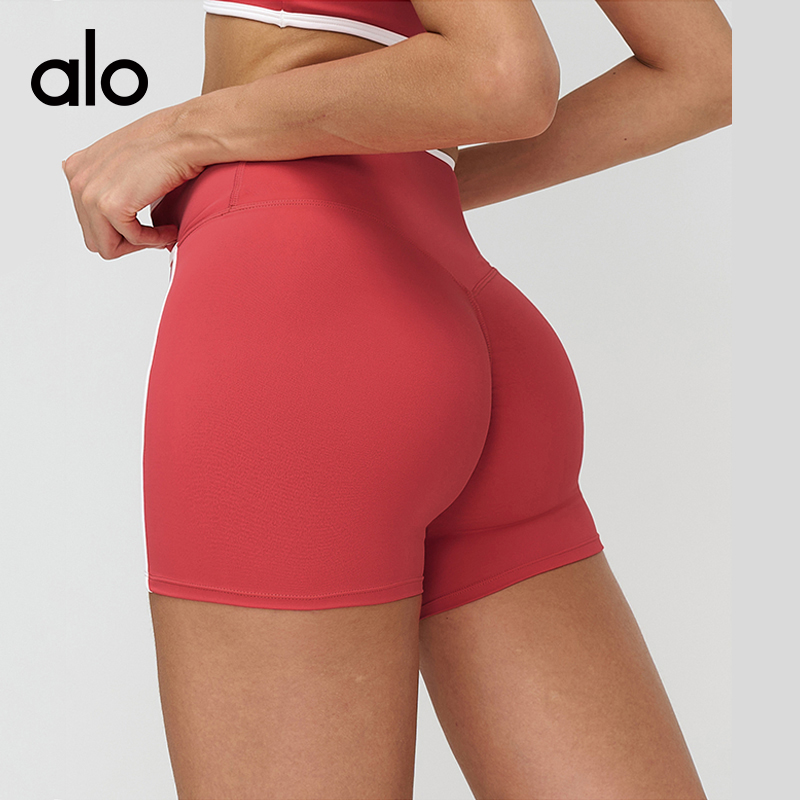 ALO YOGA💰78💎支持一件代发
aloyoga 裸感撞色瑜伽裤交叉腰头紧身跑步健身运动短裤
【品牌】ALO 
【款号】EDK9528
【面料】锦纶/氨纶
【颜色】高级黑，徽章蓝，树莓红，樱花粉
【尺码】S，M，L，XL
专柜同款品质，厂家直销，货源充足，售后保障