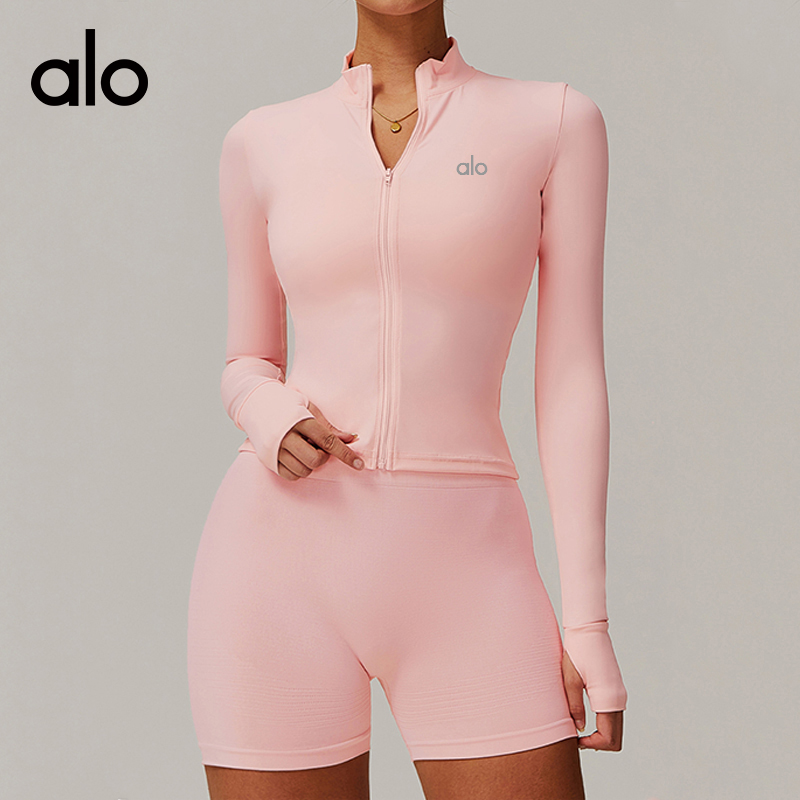 ALO YOGA 💰88💎支持一件代发
aloyoga 裸感紧身运动上衣健身外套训练速干长袖瑜伽服
【品牌】AlO
【款号】CX6116
【面料】锦纶/氨纶
【颜色】天鹅白，天蓝色，蜜桃粉，蓝色，军绿色，玫红色，沙褐色，深棕色，深灰色，高级黑
【尺码】S，M，L，XL
 专柜同款品质，厂家直销，货源充足，售后保障