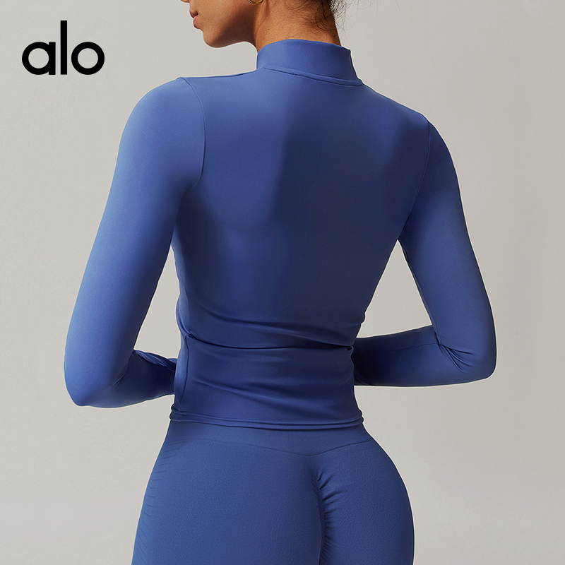 ALO YOGA 💰88💎支持一件代发
aloyoga 裸感紧身运动上衣健身外套训练速干长袖瑜伽服
【品牌】AlO
【款号】CX6116
【面料】锦纶/氨纶
【颜色】天鹅白，天蓝色，蜜桃粉，蓝色，军绿色，玫红色，沙褐色，深棕色，深灰色，高级黑
【尺码】S，M，L，XL
 专柜同款品质，厂家直销，货源充足，售后保障