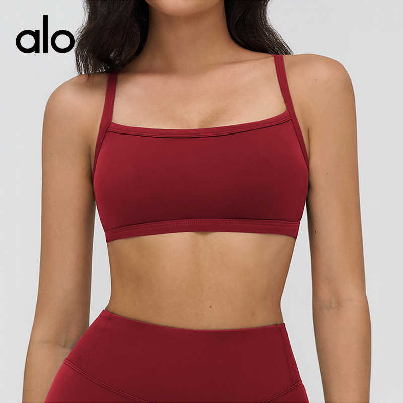 ALO YOGA 💰78💎支持一件代发
aloyoga 裸感瑜伽文胸镂空美背内衣休闲健身跑步运动背心
【品牌】AlO
【款号】EWX9307
【面料】锦纶/氨纶
【颜色】高级黑，徽章蓝，菱花杏，复古红，圣诞绿
【尺码】S，M，L，XL
 专柜同款品质，厂家直销，货源充足，售后保障