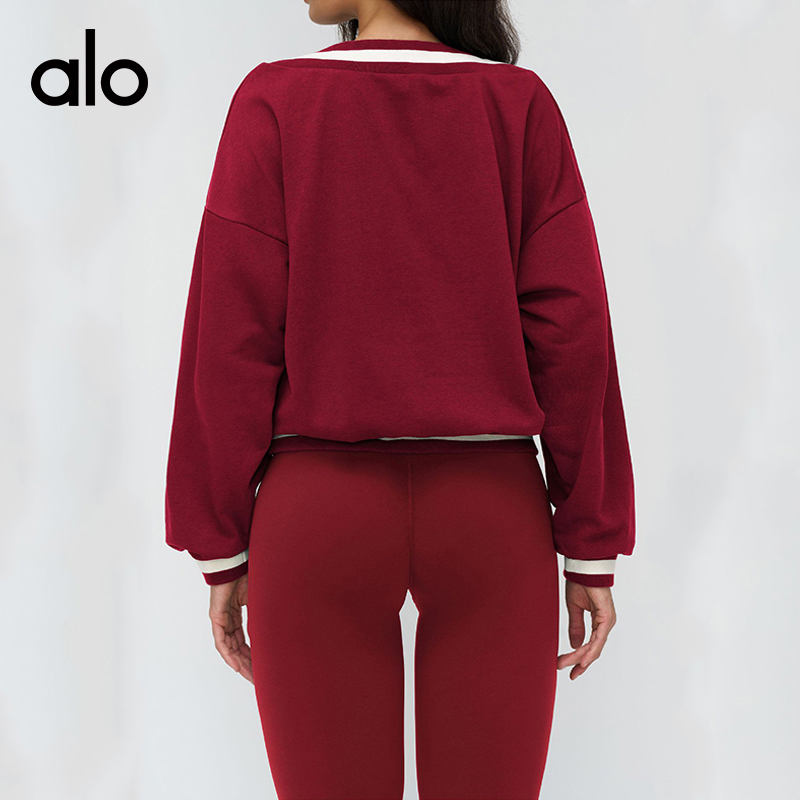 ALO YOGA 💰108💎支持一件代发
aloyoga 撞色运动卫衣V领休闲宽松长袖卫衣运动跑步上衣
【品牌】AlO
【款号】EWY9307
【面料】棉/涤纶
【颜色】高级黑，徽章蓝，菱花杏，复古红，圣诞绿
【尺码】S，M，L，XL
 专柜同款品质，厂家直销，货源充足，售后保障