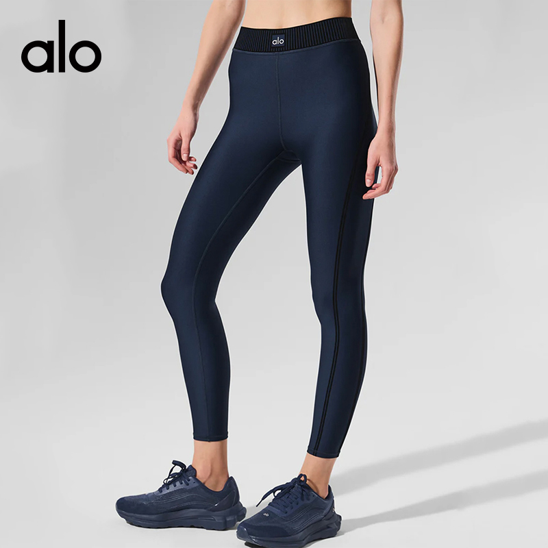 Alo Bra — everyday carry photo 3