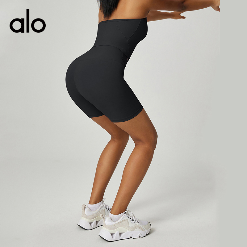 Alo Airlift shorts training lavender yoga