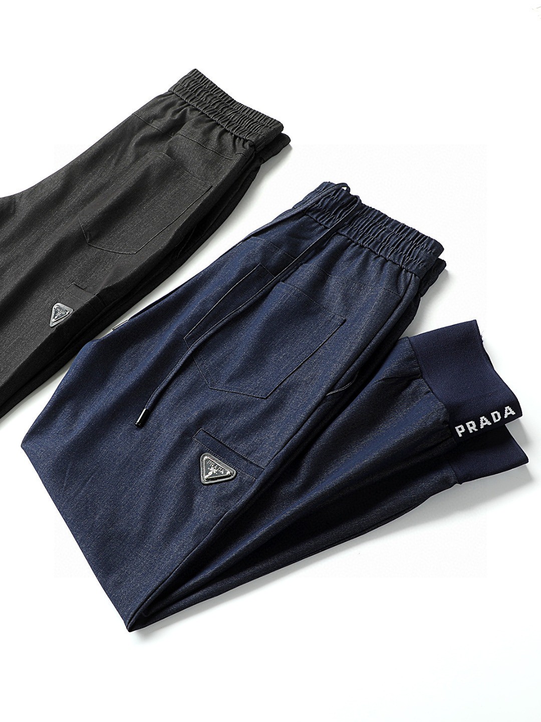 NO:116460,P*ADA (Pu Lada) Classic Triangle Mark Tennis Blend Denim Casual Pants Soft and comfortable, enjoyable texture, complete accessories, comparable to any version in the market, excellent upper body effect M-3XL,,alexander wang19860909P*ADA（谱啦达）经典三角标天丝混纺牛仔休闲裤 柔软舒适、质感享受、辅料齐全、媲美市场任何版本、上身效果超赞 M-3XL,,alexander wang,Men's clothing