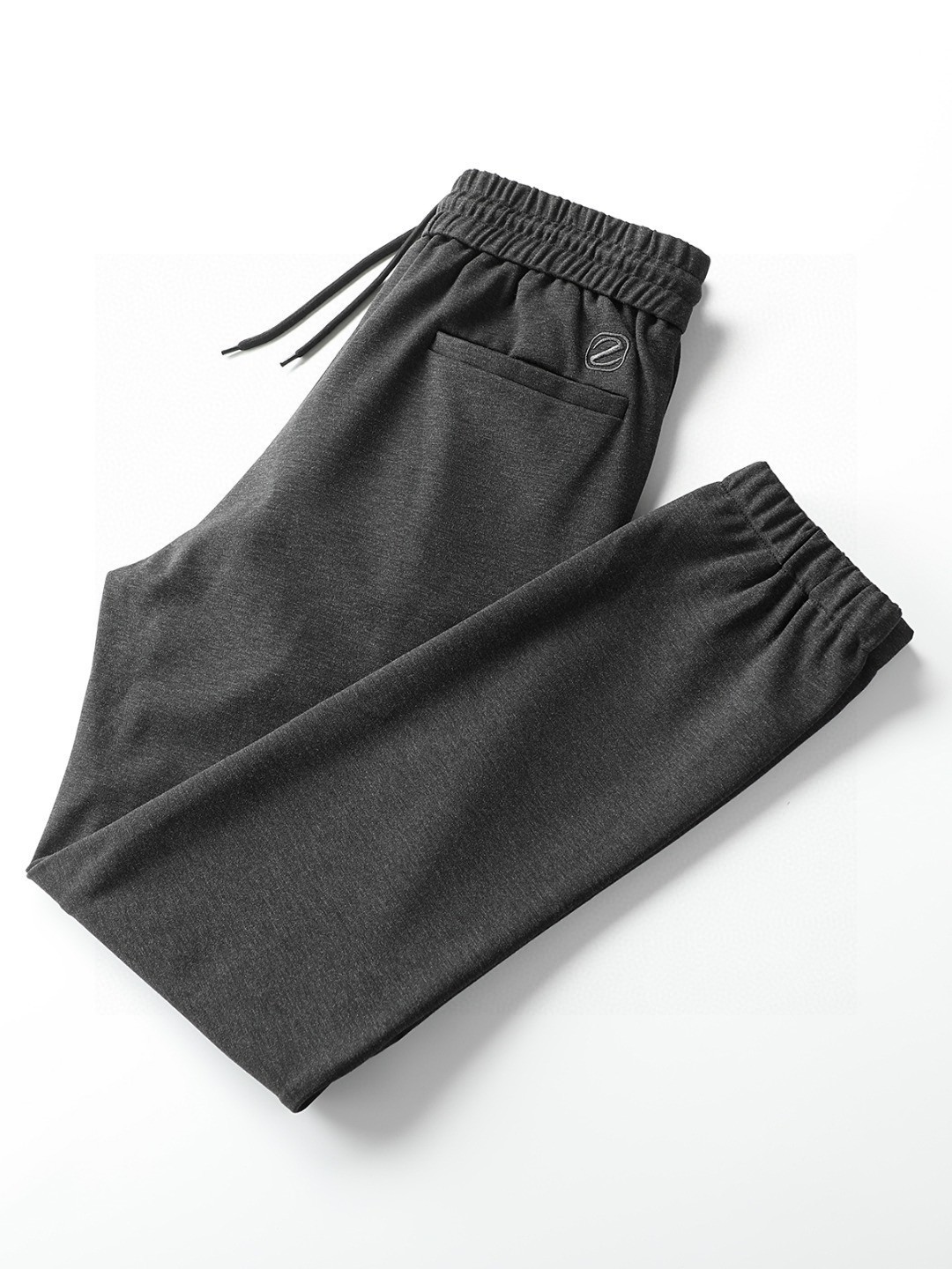 NO:116465,Zeg*a Jie*ya Foreign Trade Company Order Men's Wool Casual Pants Standard slim straight-fitting style is smooth and smooth with a crisp steel texture!  !  Wearing close to the body is very refreshing and energetic. Classic color, because it is simple. Let’s talk about its workmanship, the wiring, turning, edge wrapping and jujube are neat and neat, meticulous. M-3XL,,alexander wang19860909Zeg*a杰*亚 外贸易公司订单 男士羊毛休闲裤 标准的修身直筒版型手感柔滑~却又不失挺括的钢韧质感！！贴身穿着非常的清爽、精神. 经典的颜色,因为它是简单 再说说它的做工,里里外外的走线、车工、包边和打枣都整洁利索,一丝不苟 M-3XL,,alexander wang,Men's clothing