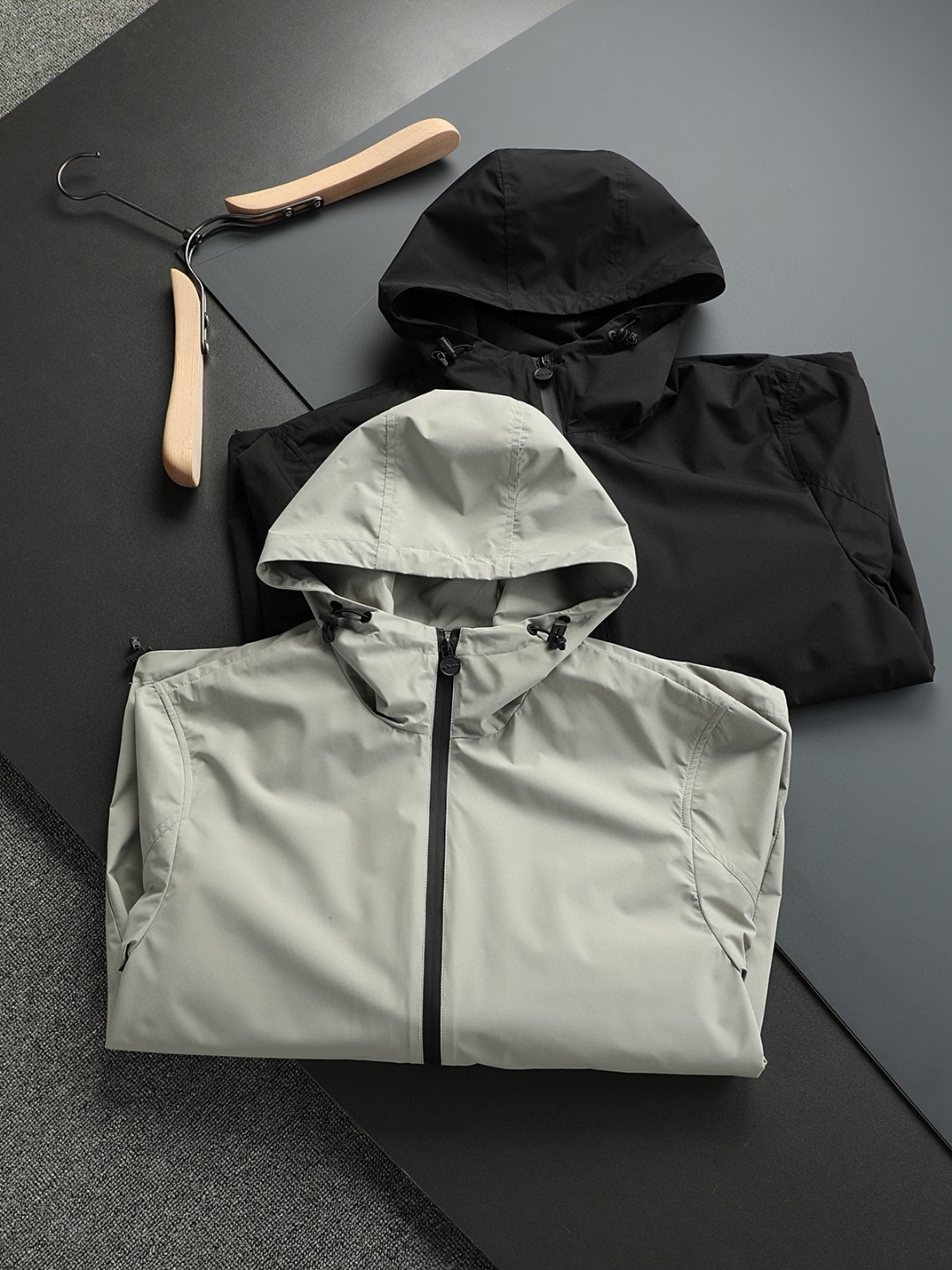 NO:116488,【Kiton 25 Spring New Product】Original Classic KNT Tennis Capsule Series Red Glue Outdoor Jacket Short Trench Coat 48-56, Jackets & Coats,alexander Wang19860909【Kiton 25春季新品】原版经典KNT网球胶囊系列红色压胶户外夹克短款风衣48-56,,jackets & coats,alexander wang,Men's clothing