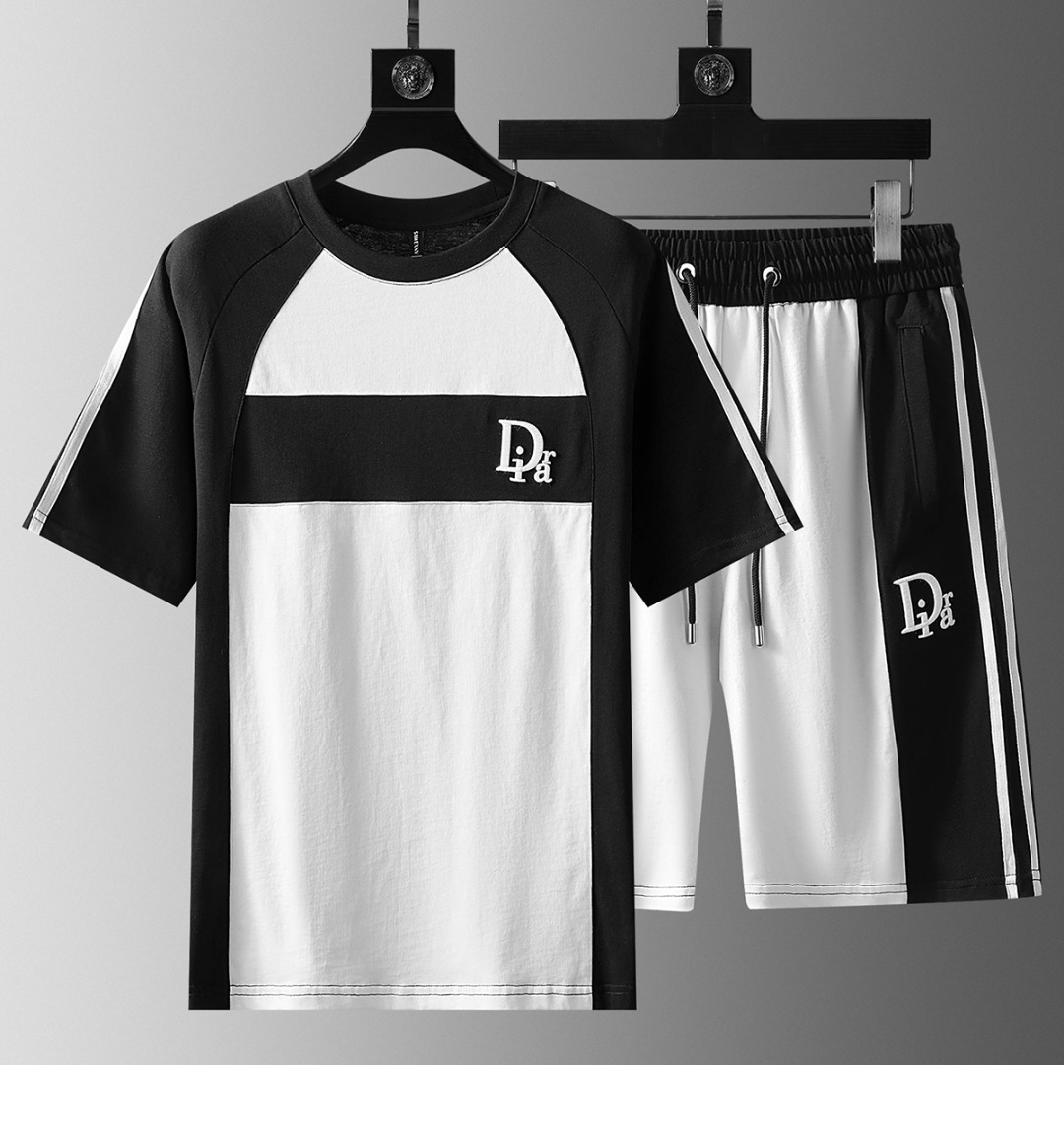 NO:433289,DIR* Spring and summer top classic short-sleeved suit, exquisite craftsmanship counter fabric, top-level elements fusion, trendy men's fashion, whether it is the comfort of the upper body or the incomparable existence, it can be said that everyone has a must-have set in summer M-4XL, T-shirt, alexander wang19860909DIR* 春夏顶级经典短袖套装,精致工艺专柜面料,顶级元素融合打造, 潮男时尚,无论是上身舒适度还是都是无可比拟的存在,可以说是夏日必备人手一套 M-4XL,,T-shirt,alexander wang,Men's clothing