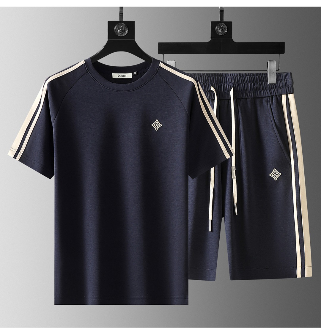 NO:433252,L Donkey Trading Company has a wide range of channels and is released on the official website at the same time. Men's short-sleeved casual suits are handsome and unique. Simple and elegant style design, bold and innovative design that breaks through the conventional style. The fabric is fixedly woven, with good elasticity and tender feel. It uses imported custom high-end fabrics, breathable and comfortable. Suitable and comfortable fabrics in spring and autumn, very smooth and tender, and it feels like silk!  !  A cool experience!  The overall integration of the composition design is enough to instantly defeat those mediocre sports suits~!  M-4XL, louis vuitton, T-shirt, alexander wang19860909L 驴牌 贸易公司渠道稀出,同步官网发售 男士短袖休闲套装 有帅有个性 简洁大方的版型设计, 突破常规的大胆创新设计,定织的面料, 弹力好, 手感嫩滑,采用进口定制高档面料 透气, 舒服为主 春秋适合和舒适的面料,非常的顺滑,柔嫩, 贴身就像丝绸一般的触感！！ 冰爽体验！ 整体融入拼料设计 在视觉上已经足以秒杀那些 平庸的运动套装~！M-4XL,,louis vuitton,T-shirt,alexander wang,Men's clothing