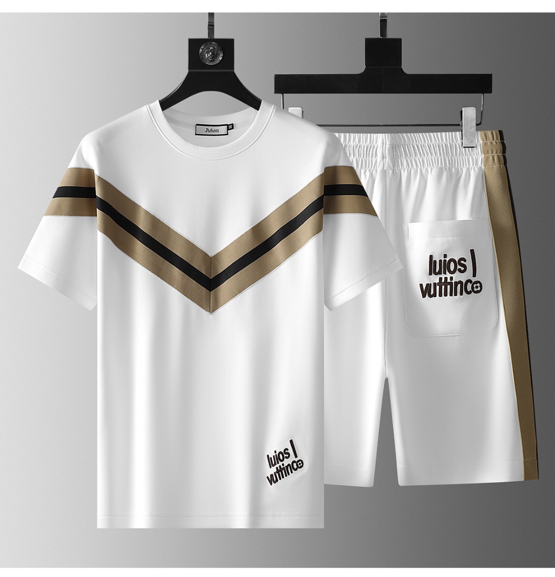 NO:433257,L Donkey Brand Classic Styles Overseas Counter Synchronization Short-sleeved Set Luxury High-end Top Fabrics Anyone can drive easily Imported custom high-end splicing design fabrics Soft hand comfortable and stylish, sweat-absorbing and breathable, luxury classic brand logo design Luxury fashion craft styles, foreign trade company orders, domestic first-line OEM factories, customized high-density fabrics, luxury classic designs, fashion essentials!  Highly recommend buying M-4XL, louis vuitton, T-shirt, alexander wang19860909L 驴牌 经典款式 海外专柜同步 短袖套装 奢华高级顶级面料 任何人都可以轻松驾驶 进口定制高档拼接设计面料 手软舒适有型 吸汗透气 ,奢华经典品牌logo设计 奢华时尚工艺款式,外贸公司订单,国内一线代工厂出品,订制高密度面料,奢华经典设计,时尚必备单品！强烈推荐购入 M-4XL,,louis vuitton,T-shirt,alexander wang,Men's clothing