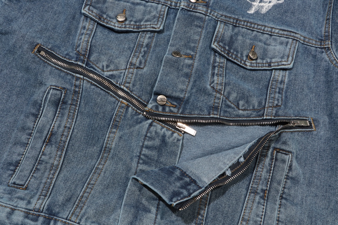 We11done High-End Cowboy Coats with Stamped Zipper: Ultra-Simplistic Design and High-Quality Hardware - 图片 5