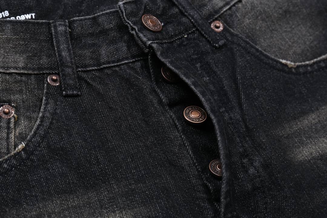 Celine Wesley Black Jeans with Unique Manual Polishing and Dye Spray Technology - 图片 5