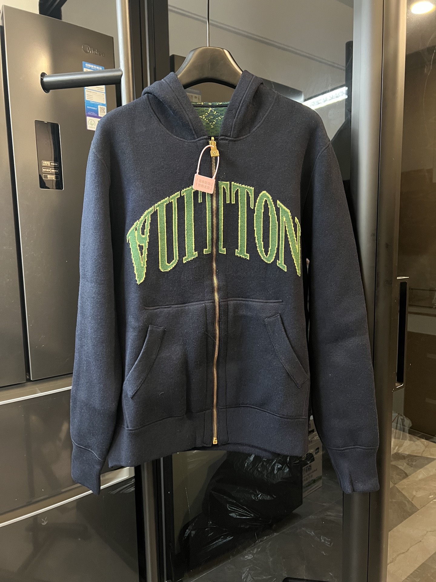 P365 【Al día siguiente】 LouisVuitton/Louis 25FW Cárdigan con capucha y cremallera reversible de jacquard Monogram (azul…