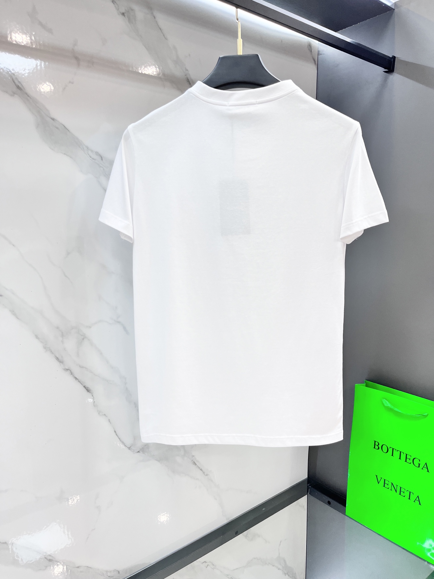 范思哲 2025春夏装欧洲GW专柜新款 走秀网红款定制 顶级原单时尚休闲短袖T恤。25ss潮人网红必备单