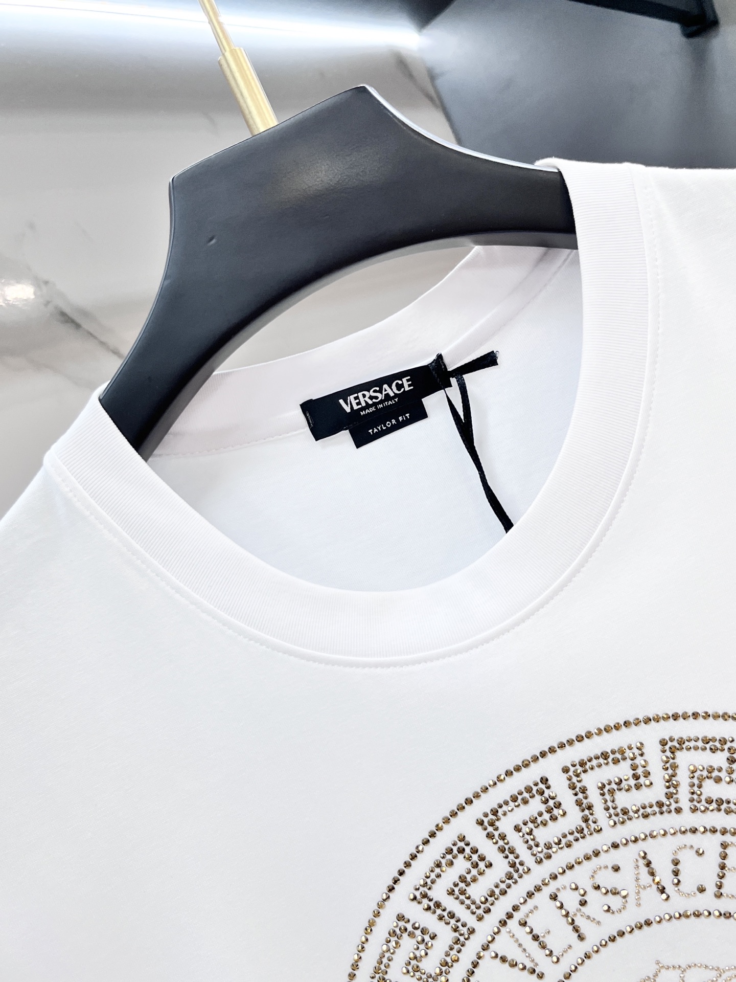 范思哲 2025春夏装欧洲GW专柜新款 走秀网红款定制 顶级原单时尚休闲短袖T恤。25ss潮人网红必备单