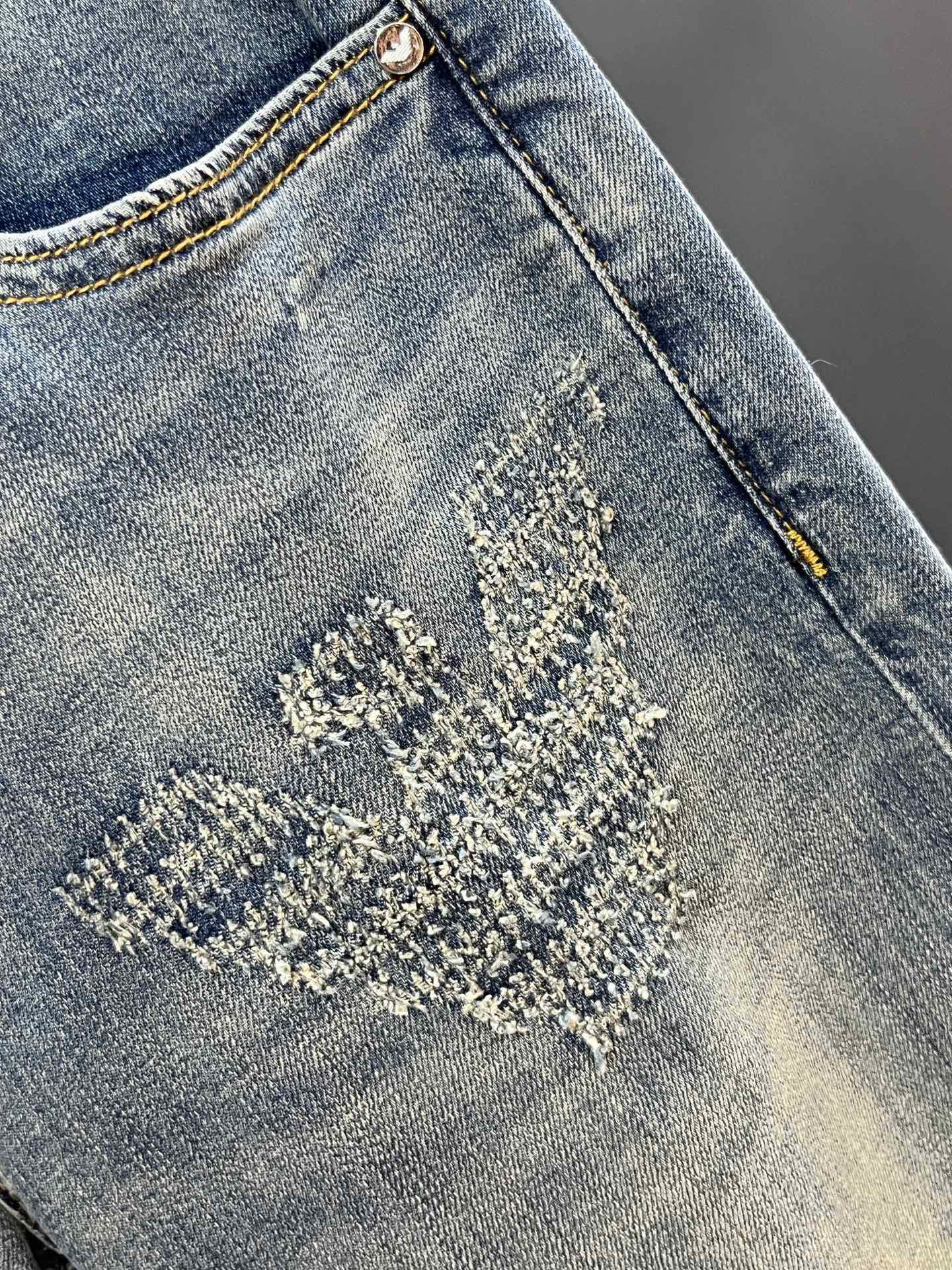 2025SS Amani Jeans: High-Quality Water-Washing Fabric for Ultimate Comfort - 图片 6