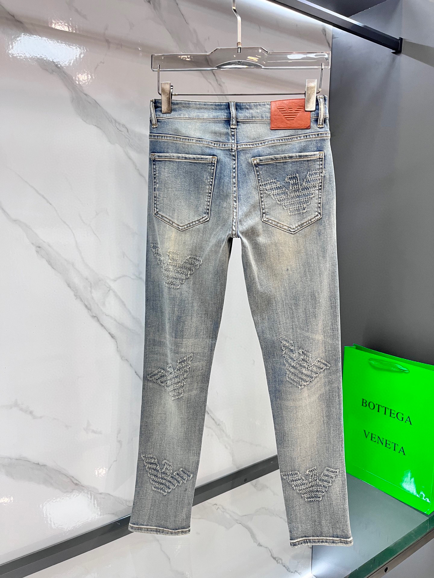 2025SS Amani Jeans: High-Quality Water-Washing Fabric for Ultimate Comfort - 图片 3