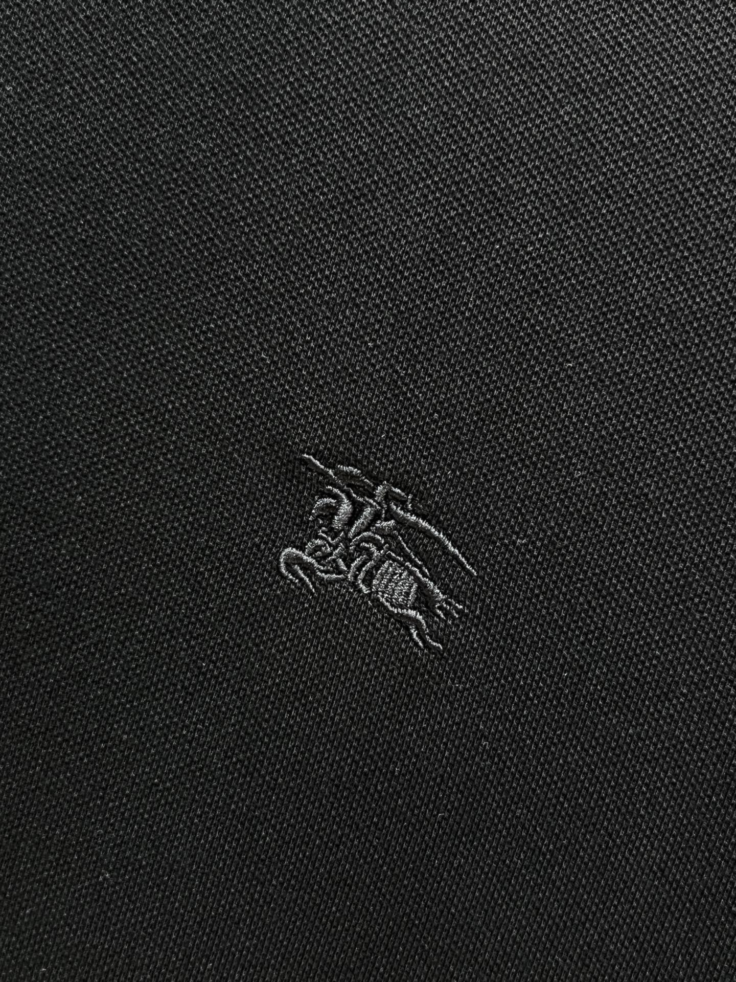 巴宝莉 2025新款高端商务Polo 白领 单位人士必入单品！ 休闲商务翻领短袖，科技面料，体感非常棒，