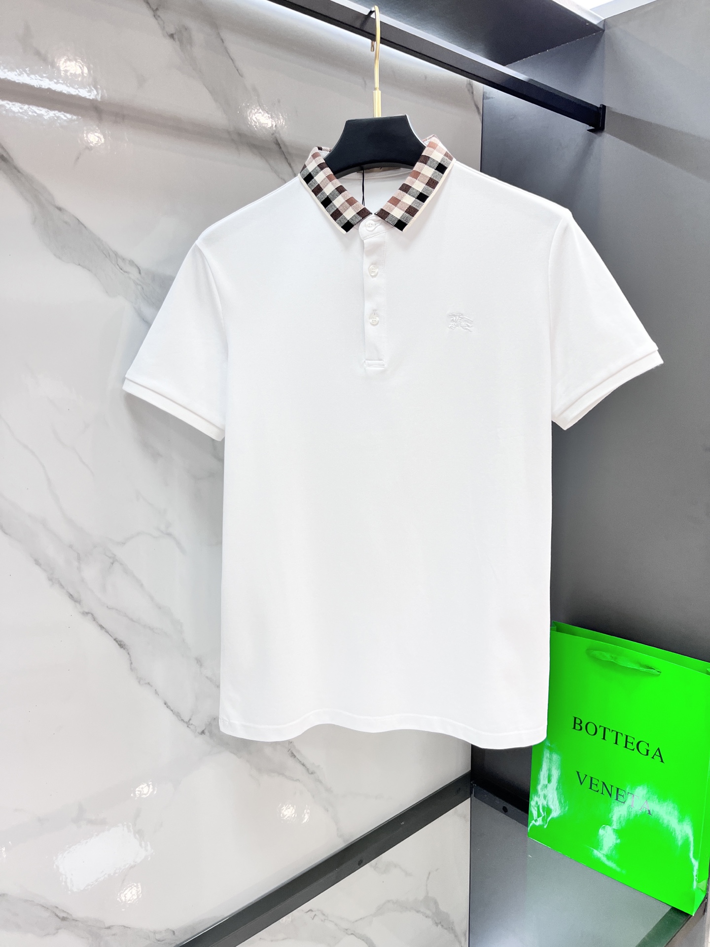 巴宝莉 2025新款高端商务Polo 白领 单位人士必入单品！ 休闲商务翻领短袖，科技面料，体感非常棒，