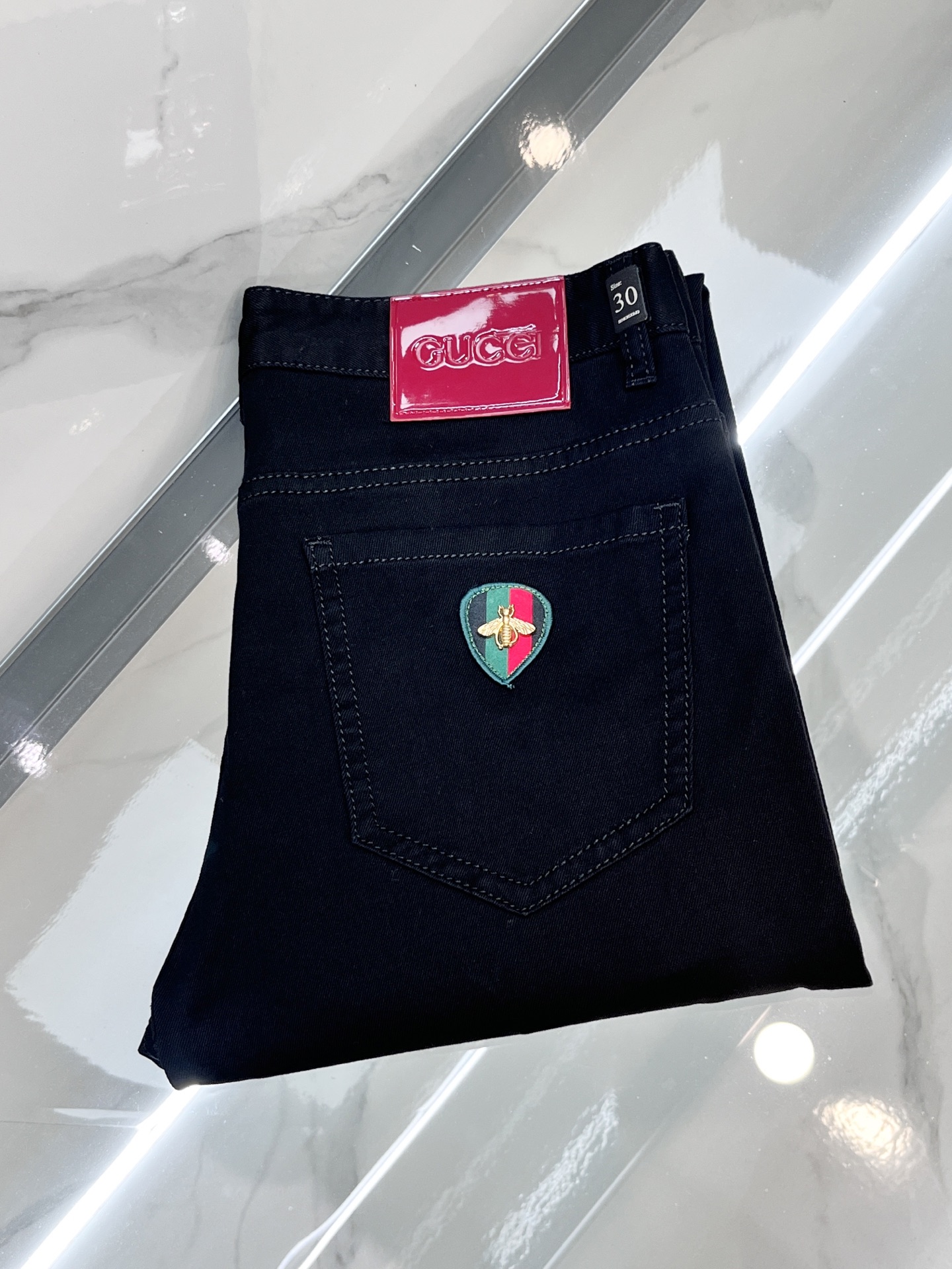 NO:514384,Gucci SS early spring new thin heavy industry casual jeans, imported high-quality washing elastic fabric, comfortable, breathable and elastic upper body, customer-supplied hardware and auxiliary materials decoration, super positive style, full-quality order model, full-body handsome upper body …………………………………………………………………………………………………………………………………………………………………………………………………………………………………………………………………………………………………………………………………………………………………………………………………………………………………………………………………………………………………………………………………………………………………………………………………………………………………………………………………………………………………………………………………………………………………………………………………………………………………………………………………………………………………………………………………………………………………………………………………………………………………………………………………………………………………………………………………………………………………………………………………………………………………………19860909Gucci SS早春新品薄款重工休闲牛仔裤,进口优质水洗弹力面料,上身舒适透气有弹力,客供五金辅料装饰,版型超正,全品相订单款,上身帅气十足 …………………………………………………… Size29-38,,gucci,jeans,alexander wang,Men's clothing