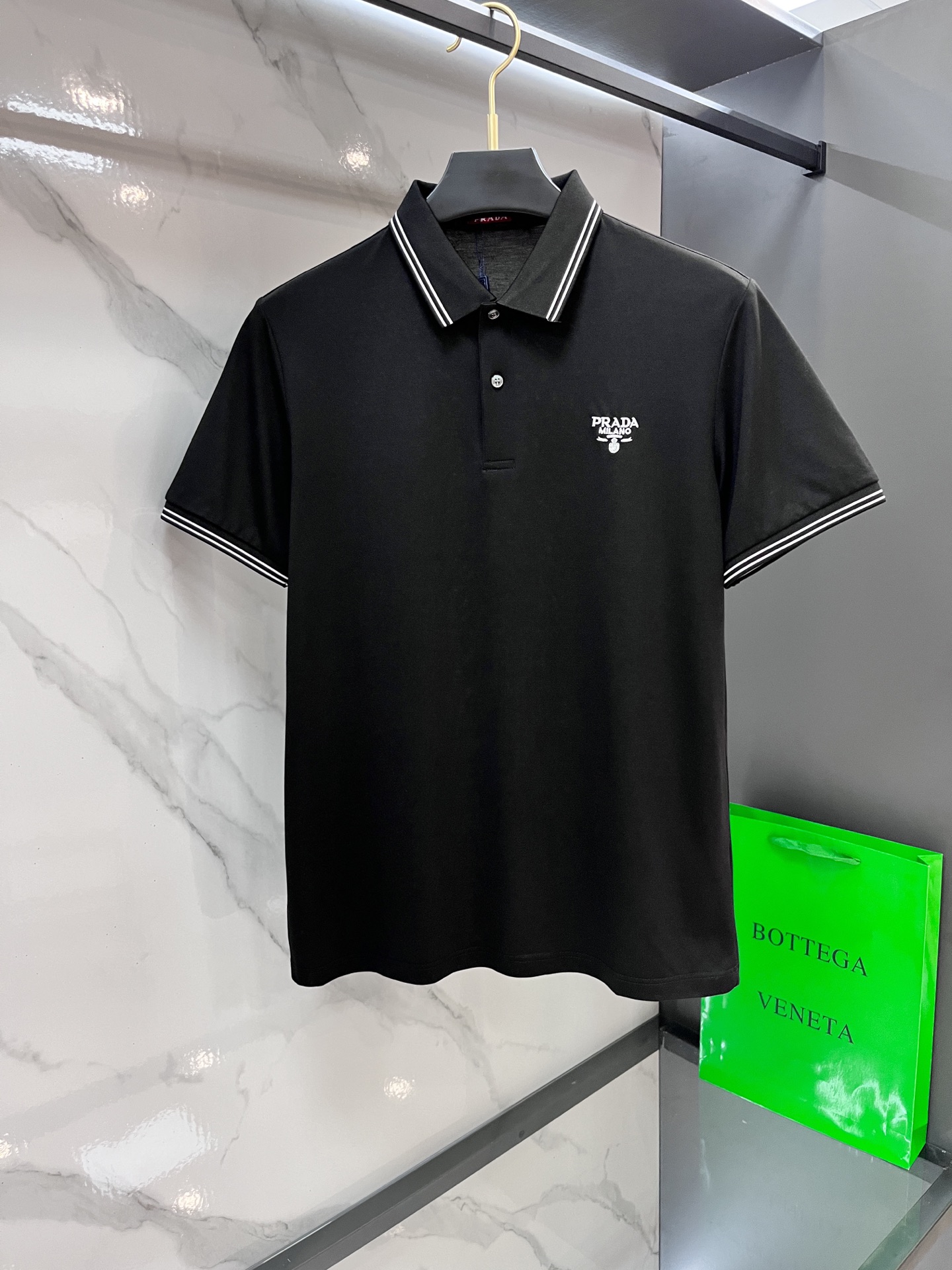 Prada 2026新款高端商务Polo 白领 单位人士必入单品！ 休闲商务翻领短袖，科技面料，体感非常