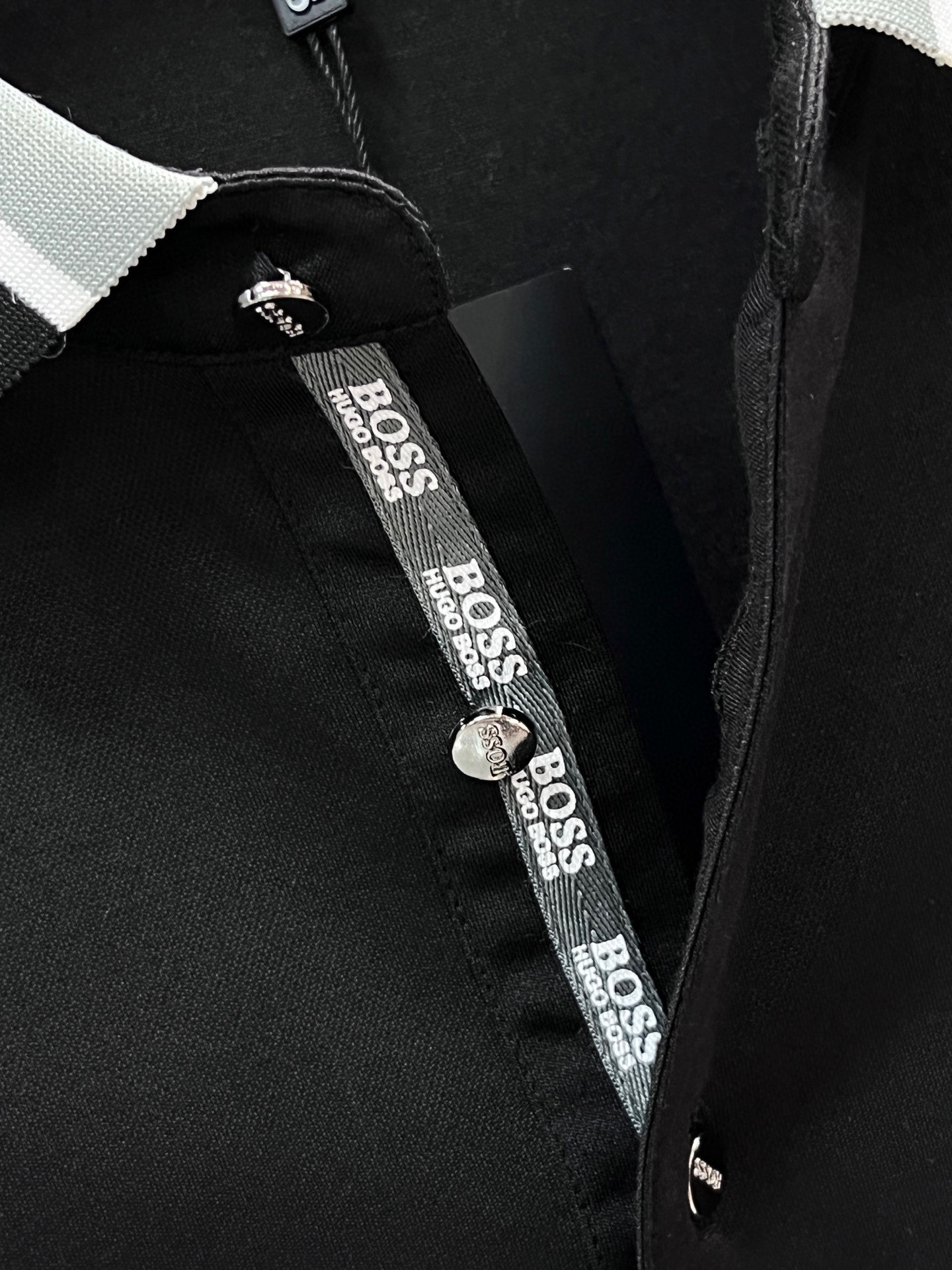 P552 BOSS 2025s Summer Men’s Dry Business POLOs: High-Quality Fabric, Cool, and Wrinkle-Resistant - 图片 5