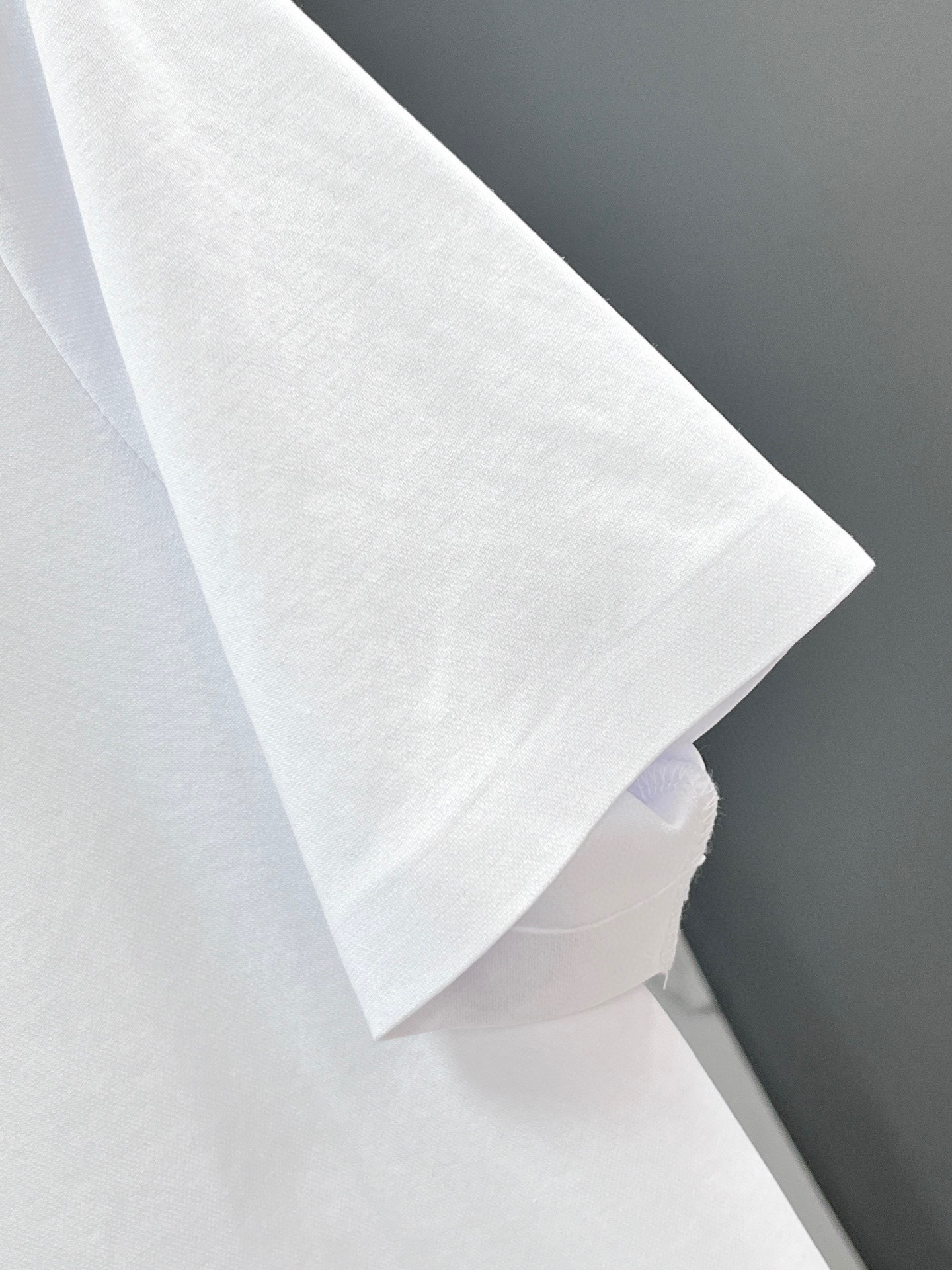 P552 BOSS 2025s Summer Men’s Business POLOs: Unique Texture and Quality Fabric - 图片 8
