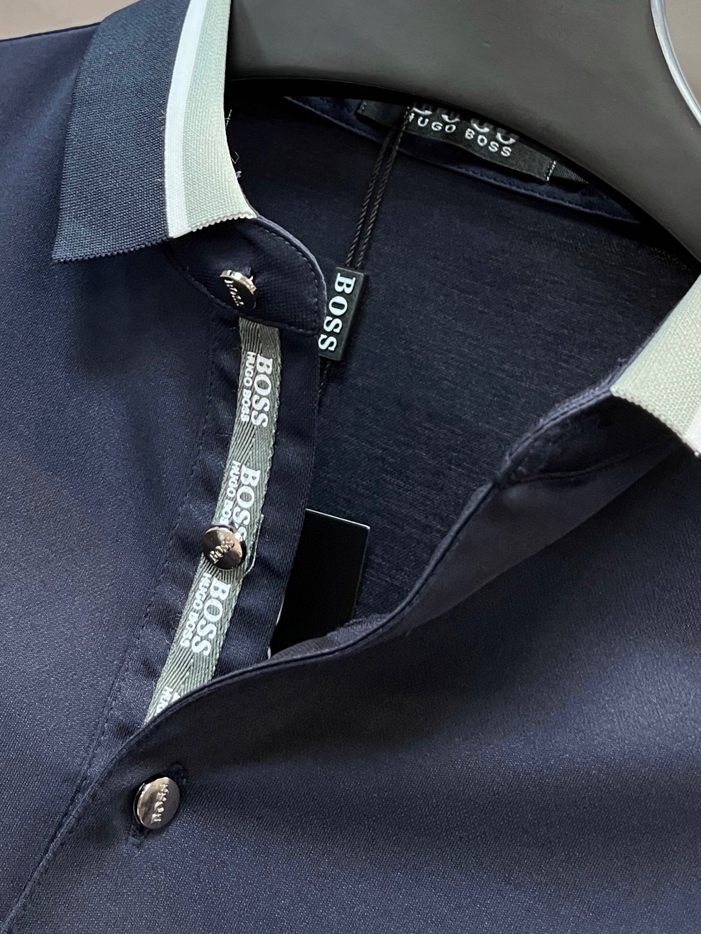 P552 BOSS 2025s Men’s Dry Business POLOs with Unique Texture and Superior Quality - 图片 7