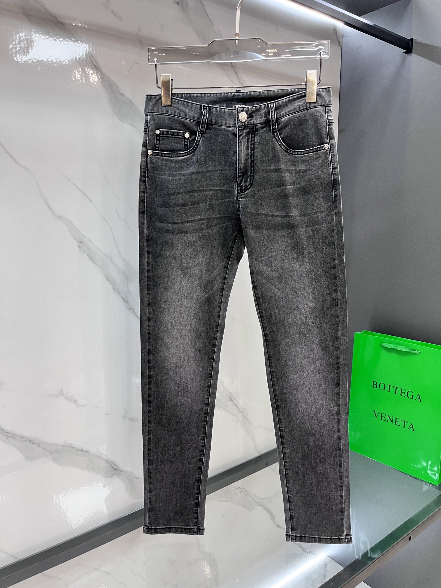 High-Quality Water-Washing Fresh-Spring-Fruit Jeans for Hardware Decorations, Size 29-38 - 图片 2