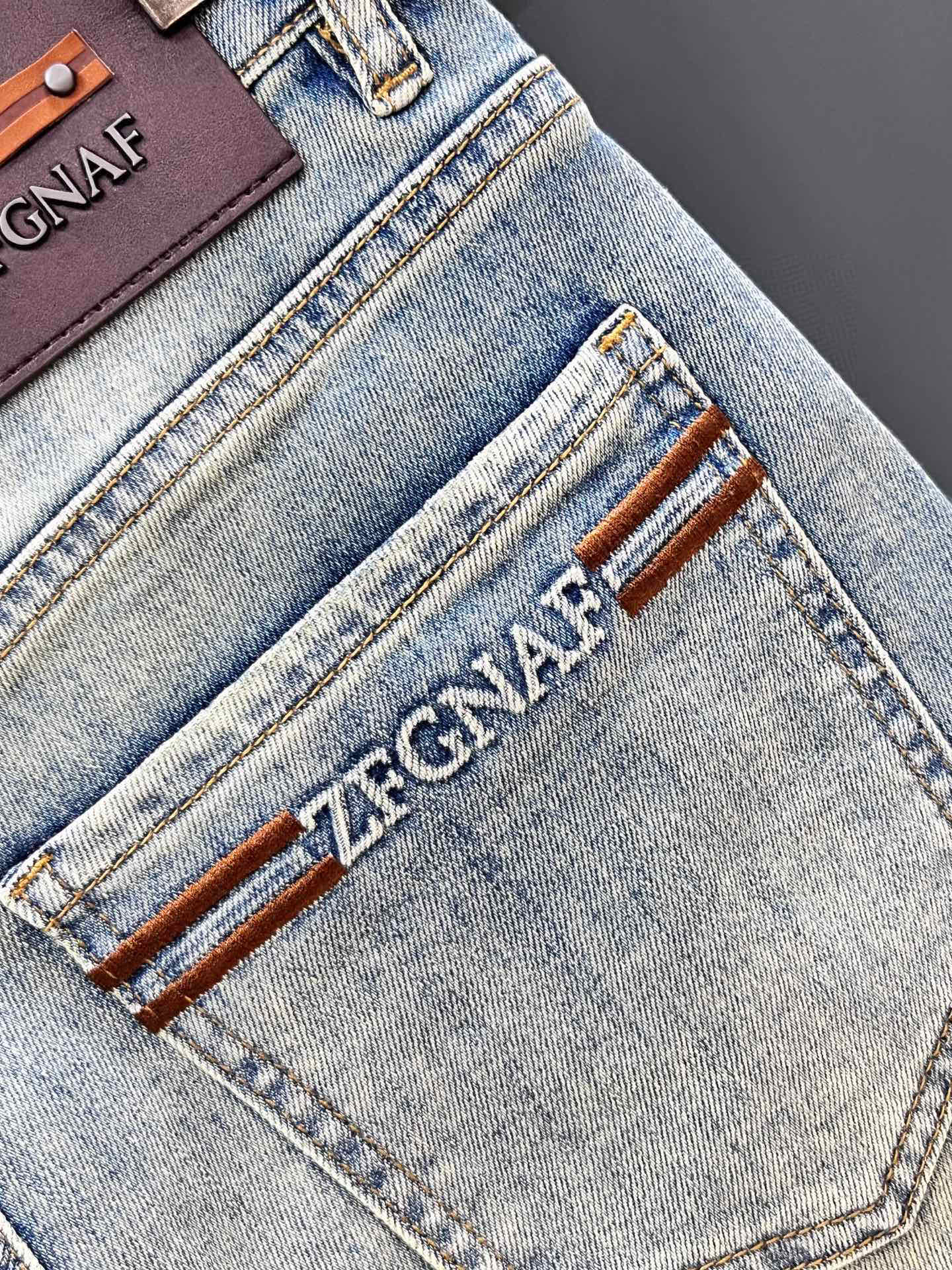 杰尼亚 2025SS早春新品薄款重工休闲牛仔裤👖，进口优质水洗弹力面料，上身舒适透气有弹力，客供五金辅料