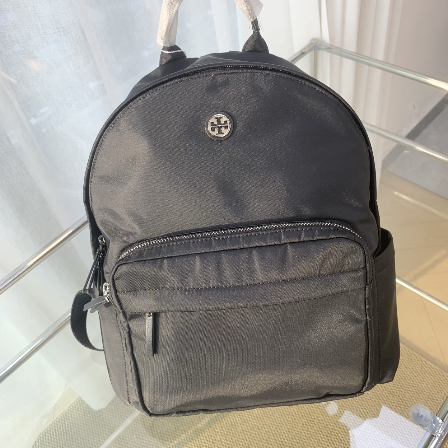 Tory Burch 黑色，尺寸28*33*10CM