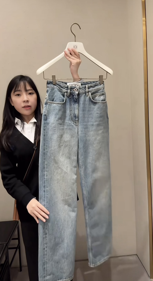 _dvQ9sPGAiXdq8MSpUYdhsWi0atyHz04QX2svroQ