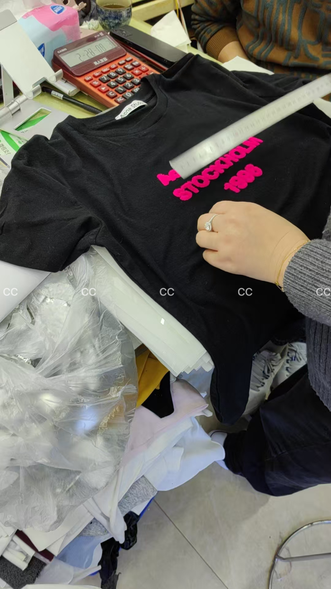 _ddL9srszh_ujXMIo1FpFEhlo2awOWEZqy3xnxpw