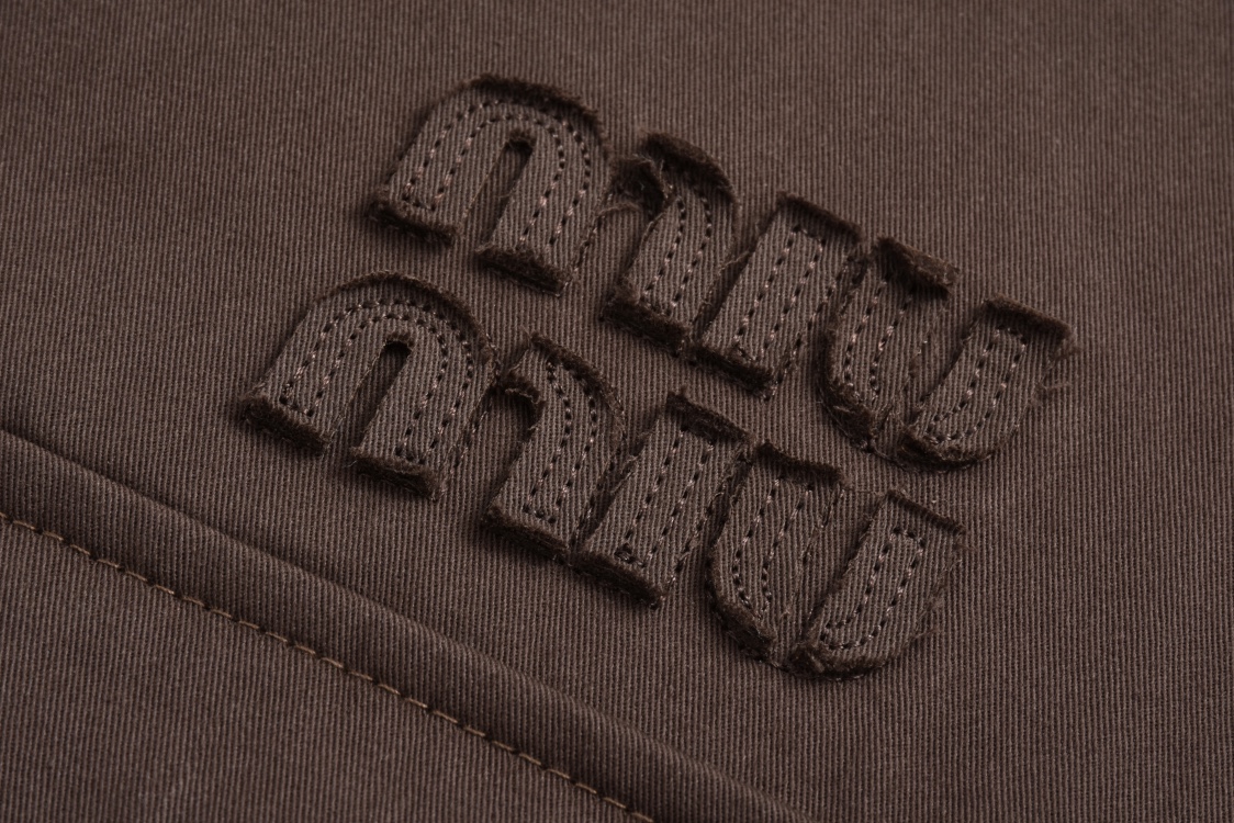 Miumiu Harrington Jacket: Original Quality, Imported Materials, Detailed Embroidery, Japanese Fabric - 图片 4