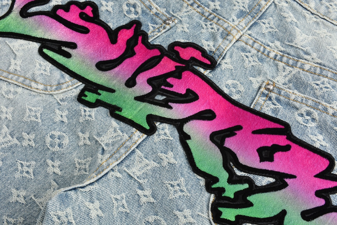 全码现货 1v 22SS 火焰提花牛仔裤-Chinese UA Cheap High Quatity Brand Clothes Bags handbags Sneakers wholesale wholesaler seller from China Factory suppliers Fashion Clothing Shoes best Quality Beautiful Price 全码现货 1v 22SS 火焰提花牛仔裤